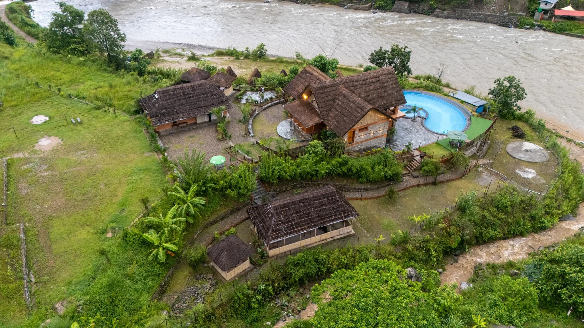 Triangles Resort